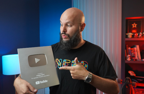 YouTube plaque and creator setup